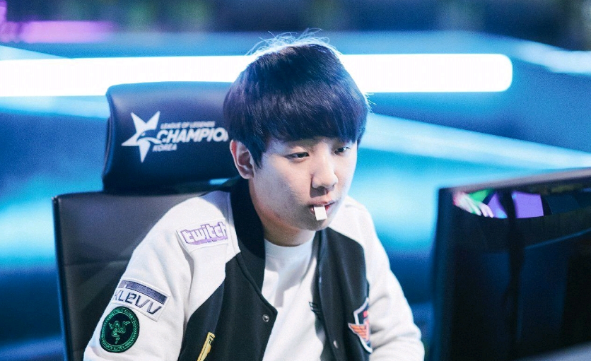 屡打破勇士 屡打破勇士